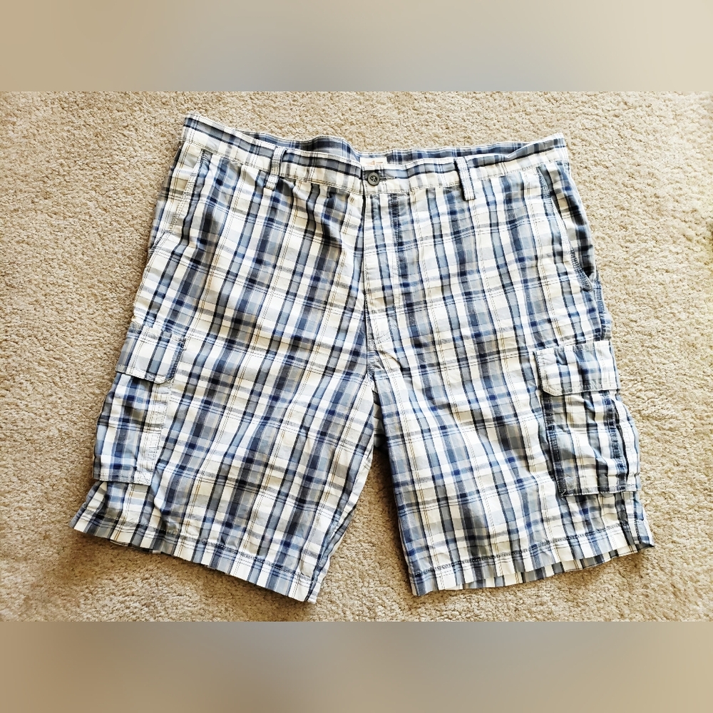 🎄Dockers Men's Blue Plaid Cargo Shorts